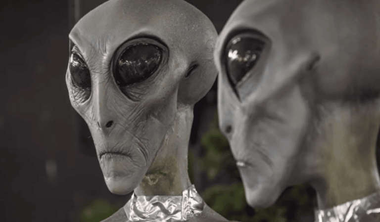 The 7 Most Famous UFO